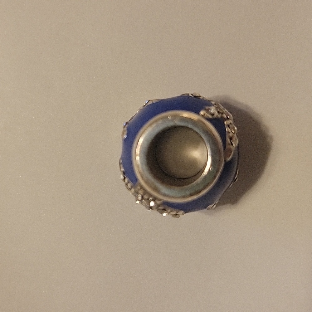 Retired Brighton Dazzle Blue Starfish Bead Charm - Picture 3 of 3